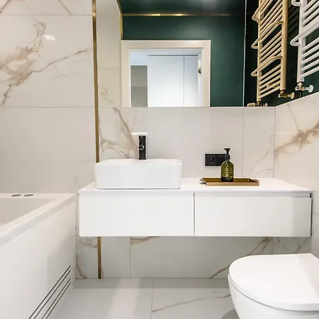 아파트 Super-apartamenty Vip Jacuzzi Iii *