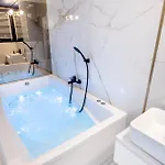 Appartamento Super-apartamenty Vip Jacuzzi Iii Poznań