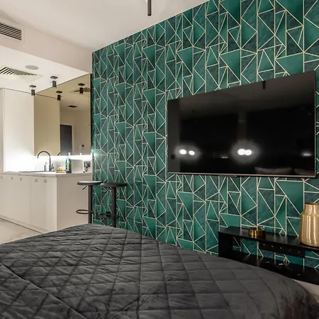 Apartment Super-apartamenty Vip Jacuzzi Iii *