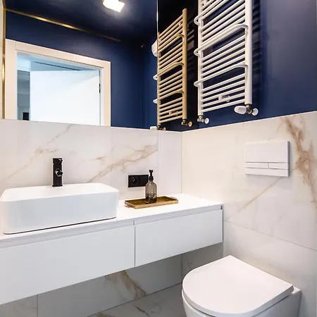 Super-apartamenty Vip Jacuzzi Iii Apartment *