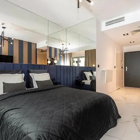 Super-apartamenty Vip Jacuzzi Iii Lejlighed *